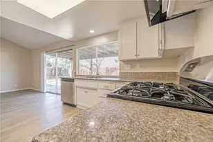 44125 Rodin, Lancaster, CA 93535 - Photo 17
