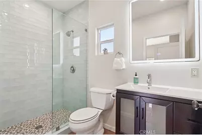 5513 Cartwright Avenue, North Hollywood, CA 91601 - Photo 17