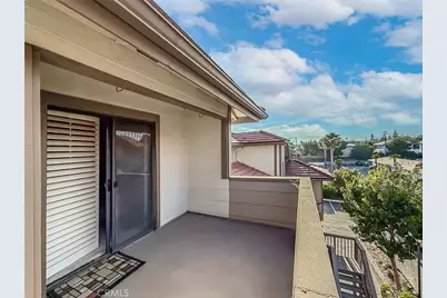 152 Maegan Place #8, Thousand Oaks, CA 91362 - Photo 33