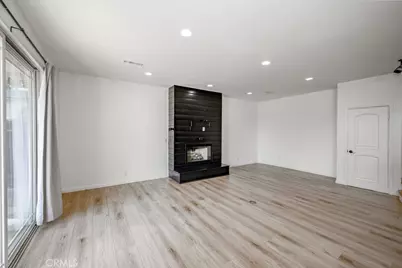 25252 Atwood, Newhall, CA 91321 - Photo 35