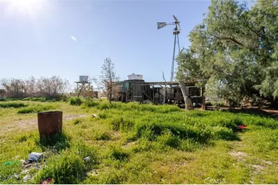 3353 W Avenue C, Lancaster, CA 93536 - Photo 9