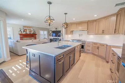 23454 Cloverdale Court, Newhall, CA 91321 - Photo 17