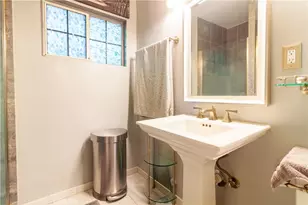 17184 Donmetz, Granada Hills, CA 91344 - Photo 17