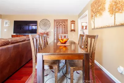 17184 Donmetz, Granada Hills, CA 91344 - Photo 13