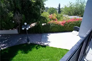 1020 Lantana Dr, Los Angeles, CA 90042 - Photo 27