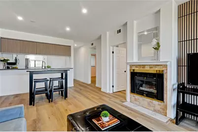 555 Maine Avenue #225, Long Beach, CA 90802 - Photo 1