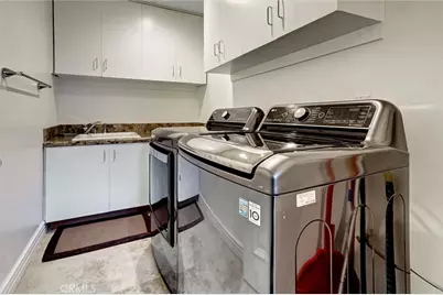 4751 Topeka Drive, Tarzana, CA 91356 - Photo 57