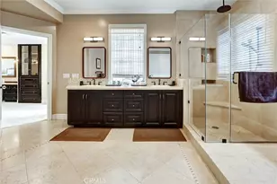 4751 Topeka Dr, Tarzana, CA 91356 - Photo 37