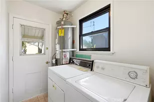 18003 Saticoy St, Reseda, CA 91335 - Photo 7