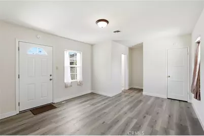 18003 Saticoy Street, Reseda, CA 91335 - Photo 17