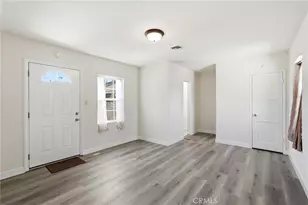 18003 Saticoy St, Reseda, CA 91335 - Photo 17