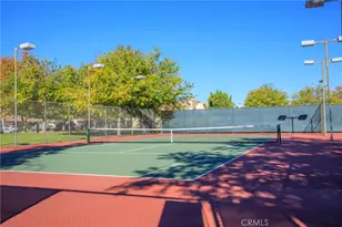 27104 Rio Prado Dr, Valencia, CA 91354 - Photo 31