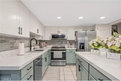 27104 Rio Prado Drive, Valencia, CA 91354 - Photo 13