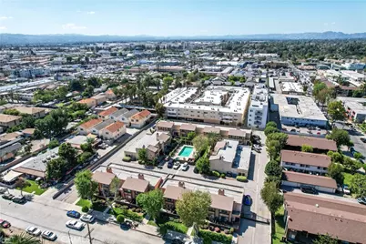 8435 Burnet #105, North Hills, CA 91343 - Photo 35