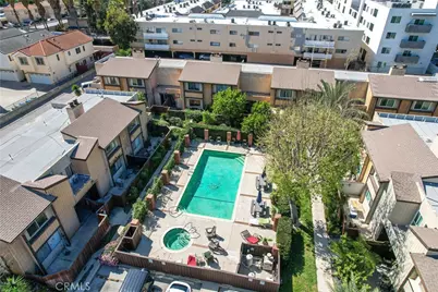 8435 Burnet #105, North Hills, CA 91343 - Photo 31