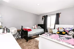 38633 Angele Trumpet Ct, Palmdale, CA 93550 - Photo 11