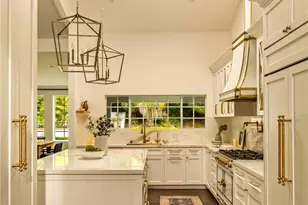 4330 Grimes Pl, Encino, CA 91316 - Photo 21