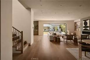 13024 Bloomfield St, Studio City, CA 91604 - Photo 3