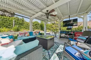 21955 Jeffers Ln, Saugus, CA 91350 - Photo 29