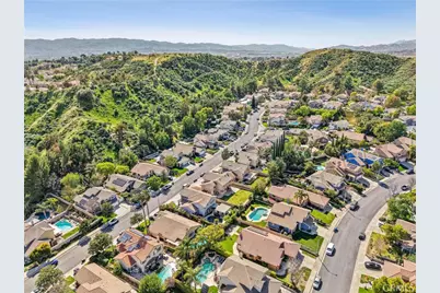 21955 Jeffers Lane, Saugus, CA 91350 - Photo 47