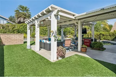 21955 Jeffers Lane, Saugus, CA 91350 - Photo 31