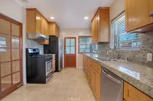 3003 S Beverly Dr, Los Angeles, CA 90034 - Photo 9