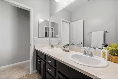 29105 N West Hills, Valencia, CA 91354 - Photo 23