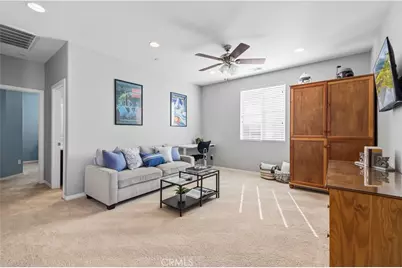 29105 N West Hills, Valencia, CA 91354 - Photo 21