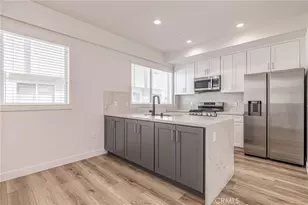 14662 W Sara Ln, Panorama City, CA 91402 - Photo 19