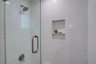 20619 Martha, Woodland Hills, CA 91367 - Photo 45