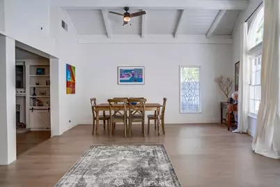 20619 Martha, Woodland Hills, CA 91367 - Photo 31