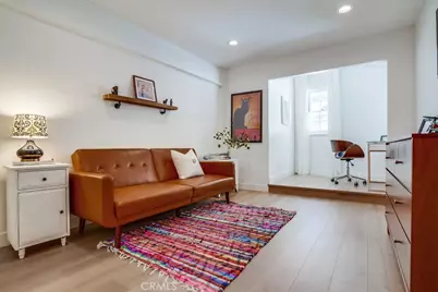 20619 Martha, Woodland Hills, CA 91367 - Photo 39