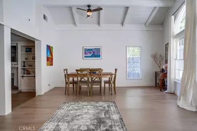 20619 Martha, Woodland Hills, CA 91367 - Photo 31