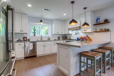 20619 Martha, Woodland Hills, CA 91367 - Photo 11