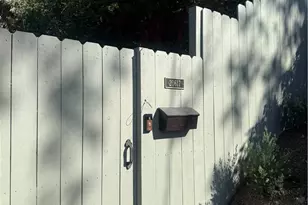 20619 Martha, Woodland Hills, CA 91367 - Photo 69