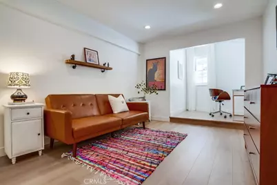 20619 Martha, Woodland Hills, CA 91367 - Photo 39
