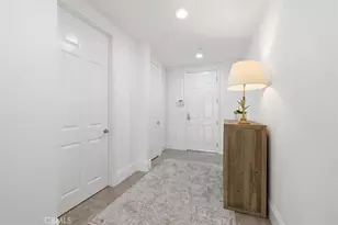 143 N Arnaz Dr, Beverly Hills, CA 90211 - Photo 25