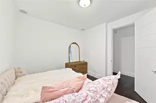 143 N Arnaz Dr, Beverly Hills, CA 90211 - Photo 23