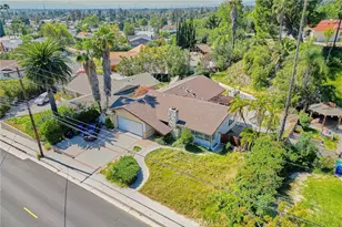11831 Gothic, Granada Hills, CA 91344 - Photo 25
