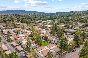 25007 Peachland Ave, Newhall, CA 91321 - Photo 11