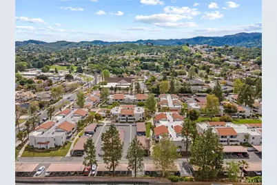 25019 Peachland Avenue #137, Newhall, CA 91321 - Photo 15