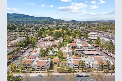 25019 Peachland Avenue #137, Newhall, CA 91321 - Photo 13