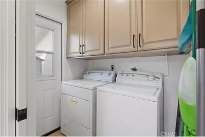 5319 Penfield Avenue, Woodland Hills, CA 91364 - Photo 29