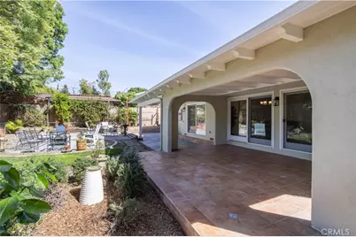 10953 Darby Avenue, Porter Ranch, CA 91326 - Photo 39