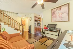 21901 Lassen St, Chatsworth, CA 91311 - Photo 15