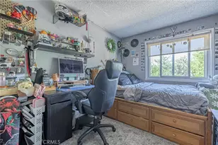21901 Lassen St, Chatsworth, CA 91311 - Photo 33