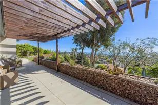186 N Kalorama, Ventura, CA 93001 - Photo 35
