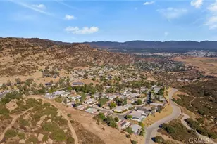 24303 Woolsey Canyon Rd, West Hills, CA 91304 - Photo 31