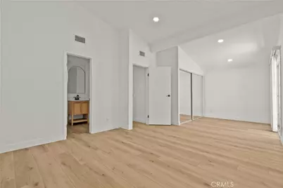 27837 Bakerton, Canyon Country, CA 91351 - Photo 27