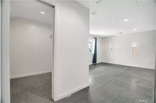 17329 Burbank Blvd, Encino, CA 91316 - Photo 57